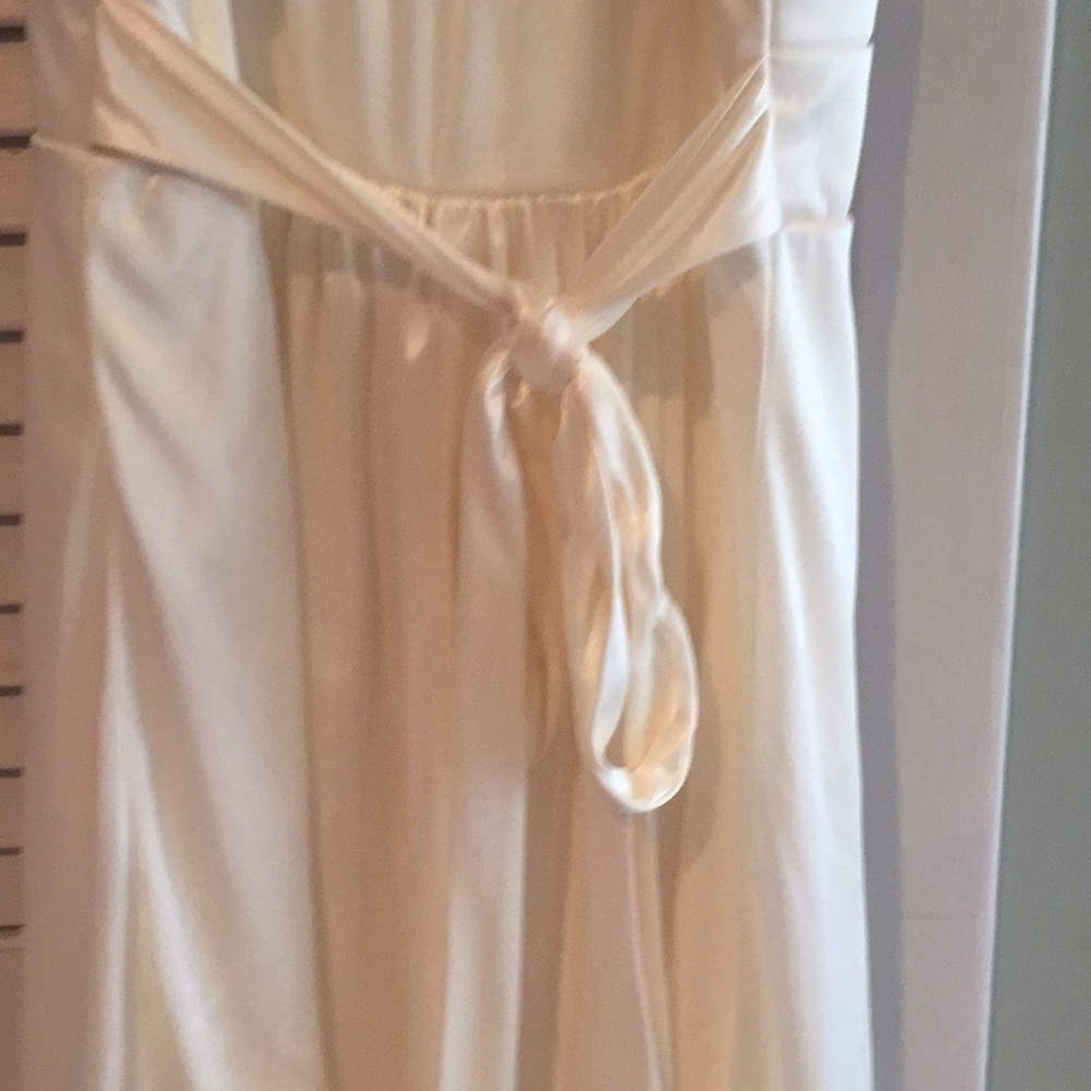 Strapless cream dress - Picture 6 of 8